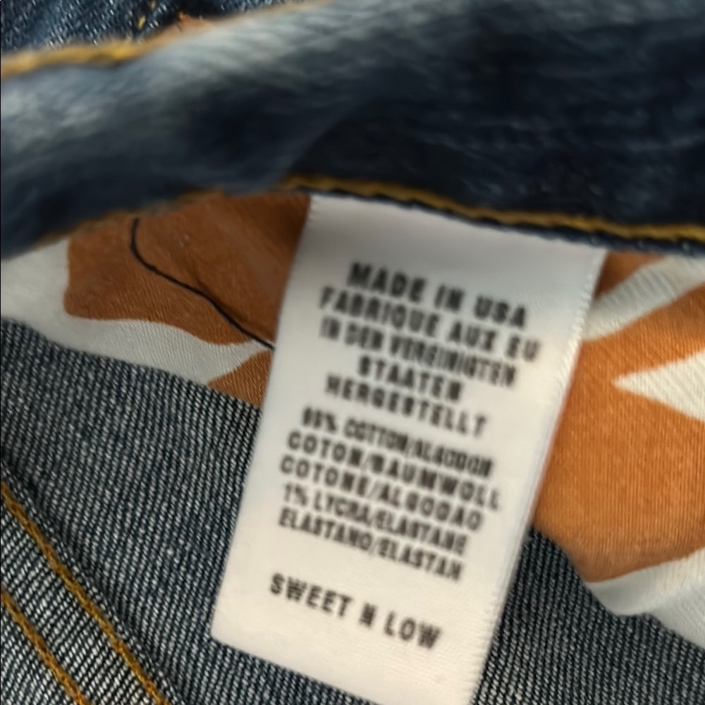 Lucky 🍀 Brand Sweet N Low Women's Blue Jeans size= 12/31 - Picture 3 of 5